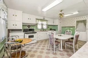 407 Franklin Ave, Belleville, NJ 07109 - Photo 14