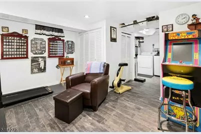 609B Arnett St, Elizabeth, NJ 07202 - Photo 20