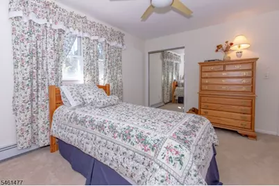 28 Elizabeth Dr, Wantage, NJ 07461 - Photo 12