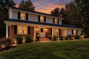 4 Tracey Ln, Sparta Township, NJ 07871 - Photo 1