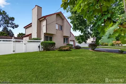 210 Oak Tree Ave, South Plainfield, NJ 07080 - Photo 2