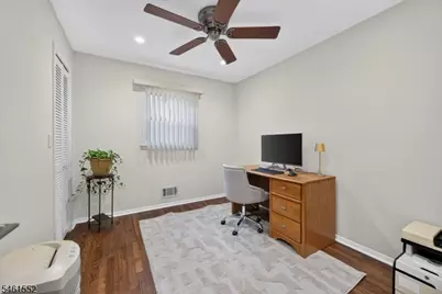 25 Normandy Dr, Wayne, NJ 07470 - Photo 24