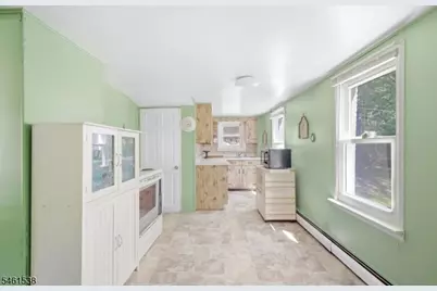 604 Tuttle St, Phillipsburg, NJ 08865 - Photo 12