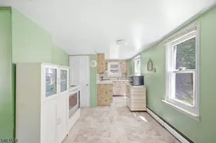 604 Tuttle St, Phillipsburg, NJ 08865 - Photo 12