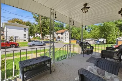 604 Tuttle St, Phillipsburg, NJ 08865 - Photo 6