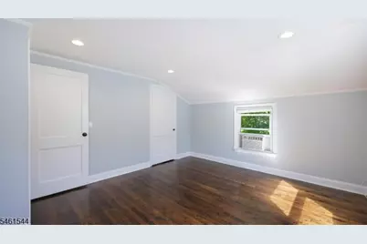 7 Hill St, Bernardsville, NJ 07924 - Photo 10