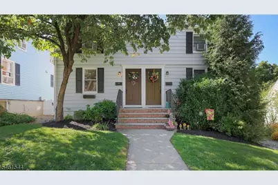 7 Hill St, Bernardsville, NJ 07924 - Photo 2