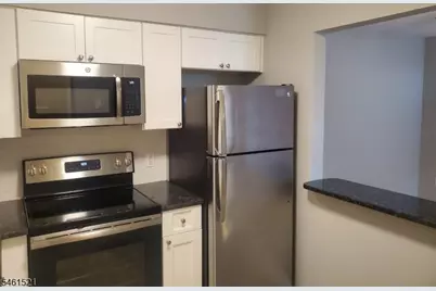 466A Liberty St #104, Little Ferry, NJ 07643 - Photo 8