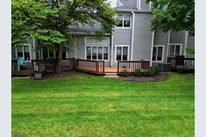 10 Matthew Rd, Wayne, NJ 07470 - Photo 4