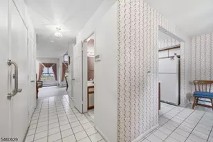 10 Matthew Rd, Wayne, NJ 07470 - Photo 6