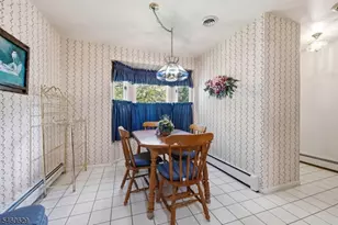 10 Matthew Rd, Wayne, NJ 07470 - Photo 18