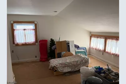 440 Warfield Rd, North Plainfield, NJ 07063 - Photo 10