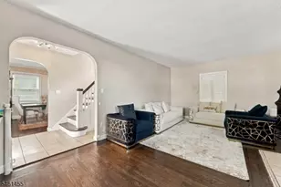 1521 Leslie St, Hillside, NJ 07205 - Photo 4