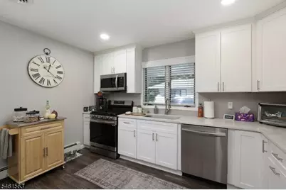 650 Riverside Dr, Cranford Township, NJ 07016 - Photo 26