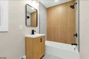 141 Myrtle Ave, Irvington, NJ 07111 - Photo 4