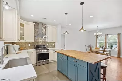 677 Canistear Rd, Vernon, NJ 07422 - Photo 12