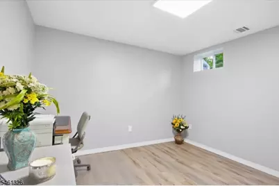 677 Canistear Rd, Vernon, NJ 07422 - Photo 28