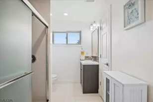 677 Canistear Rd, Vernon, NJ 07422 - Photo 24