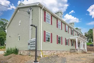 39 Ledgewood Ave, Netcong, NJ 07857 - Photo 2