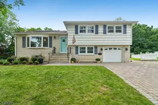 49 Skyview Rd, Bloomfield, NJ 07003 - Photo 1
