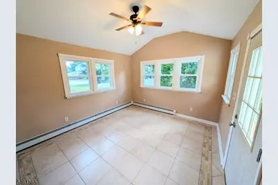 4 Kenvil Ave, Roxbury Township, NJ 07876 - Photo 10