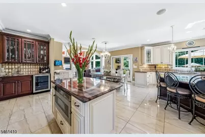 429 Oak Ridge Road, Clark Township, NJ 07066 - Photo 8