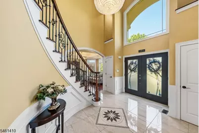 429 Oak Ridge Road, Clark Township, NJ 07066 - Photo 4