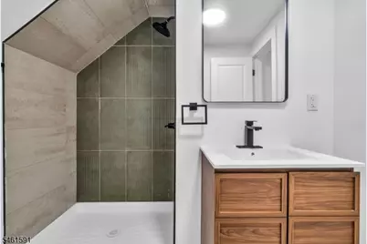 60 Fulton St, East Orange, NJ 07017 - Photo 42