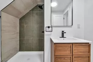 60 Fulton St, East Orange, NJ 07017 - Photo 42