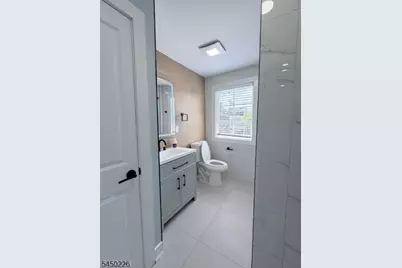 8 Essex St, Nutley, NJ 07110 - Photo 8
