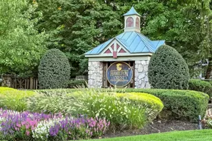 47 Mayflower Dr, Bernards Township, NJ 07920 - Photo 2