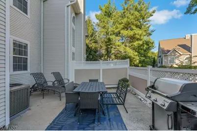 47 Mayflower Dr, Bernards Township, NJ 07920 - Photo 16