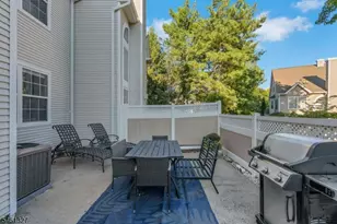 47 Mayflower Dr, Bernards Township, NJ 07920 - Photo 16