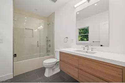517 Park St, Montclair, NJ 07043 - Photo 28
