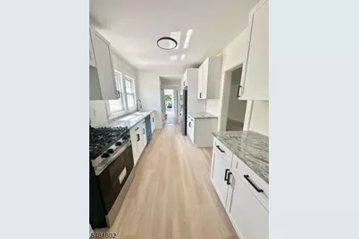 56 Rutgers St, Maplewood, NJ 07040 - Photo 2