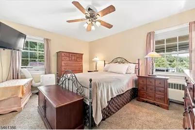 161 Manchester Ave, North Haledon, NJ 07508 - Photo 12