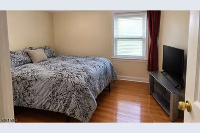 652 Cora Place, Rahway, NJ 07065 - Photo 6