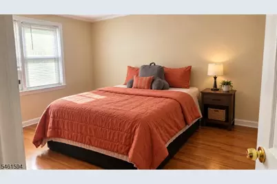 652 Cora Place, Rahway, NJ 07065 - Photo 10