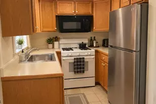 652 Cora Pl, Rahway, NJ 07065 - Photo 4