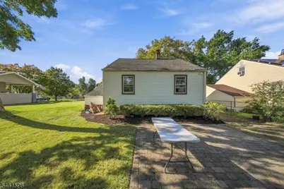 1757 Myrtle Ave, Plainfield, NJ 07063 - Photo 6
