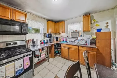 1757 Myrtle Ave, Plainfield, NJ 07063 - Photo 44