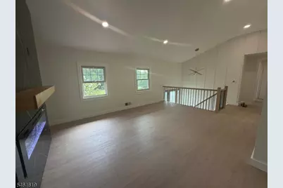 74 Fairway Dr, East Hanover Township, NJ 07936 - Photo 6