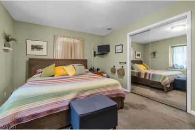 114 Lopez Rd, Cedar Grove, NJ 07009 - Photo 18