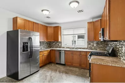 9 May Ter #2, Union Township, NJ 07088 - Photo 6