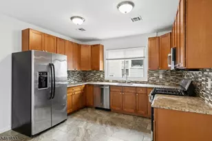 9 May Terrace, Union Township, NJ 07088 - Photo 6