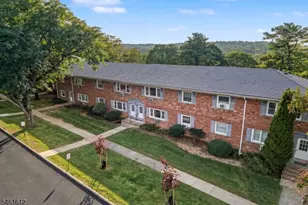 39 Wedgewood Dr, Verona, NJ 07044 - Photo 1