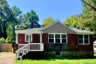 8 Lakeland Dr, Hopatcong, NJ 07843 - Photo 1