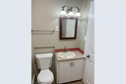 8 Lakeland Dr, Hopatcong, NJ 07843 - Photo 20
