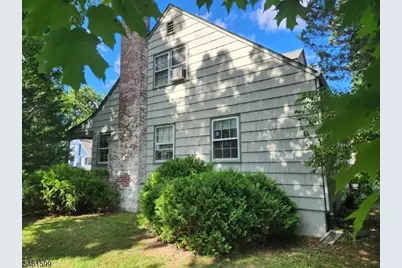 284 Manning Ave, North Plainfield, NJ 07060 - Photo 4