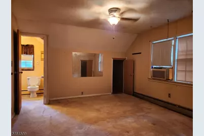 284 Manning Ave, North Plainfield, NJ 07060 - Photo 10